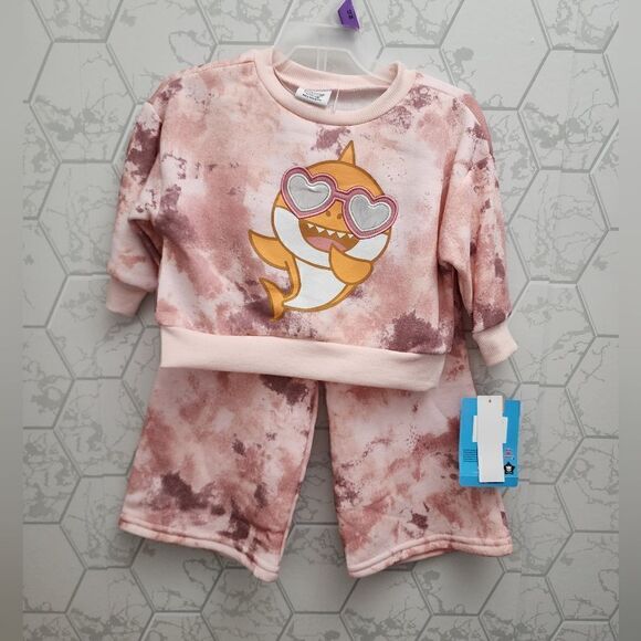 Nwt Baby Shark Bundle, Size 12 months - Picture 2 of 7